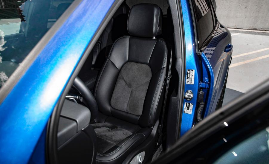 Интерьер Porsche Macan S (95B) 2019 года  (NA) (фото 11 из 25)